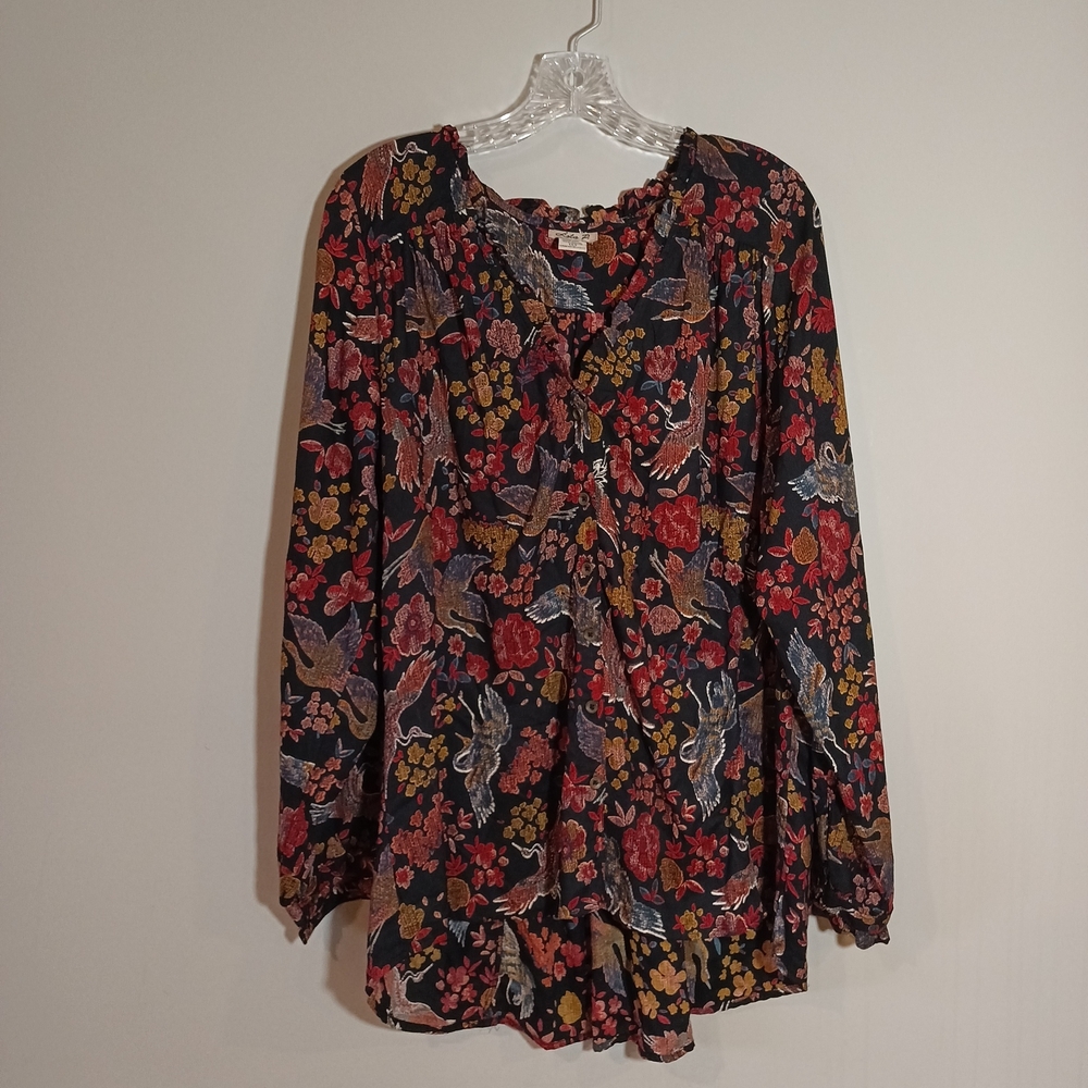 Lola P. Long Sleeve Blouse.Desert Bird Printed floral design Size L